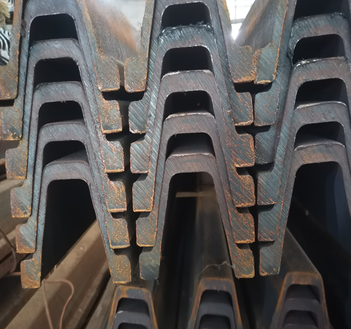 Hot rolled Q235 material for 18kg U-shaped steel mine roadway support has high deformation resistance and strength. The