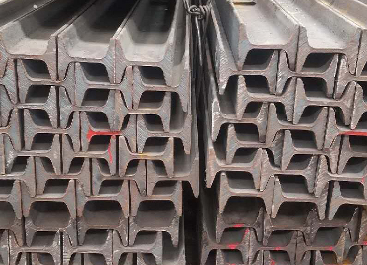 Steel roadway support for miners, used for underground coal mine tunnels, mine roadway support for mining I-beams and U