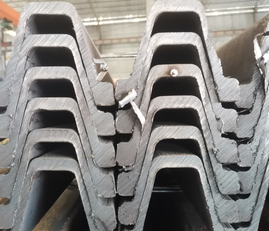 Hot rolled Q235 material for 18kg U-shaped steel mine roadway support has high deformation resistance and strength. The